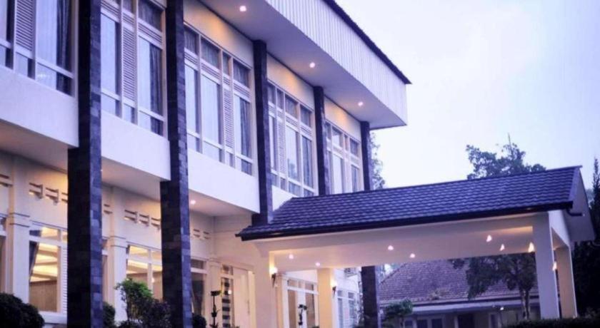 Selabintana Conference Resort Sukabumi Exterior foto