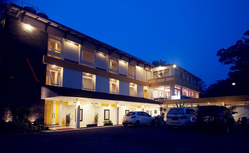 Selabintana Conference Resort Sukabumi Exterior foto